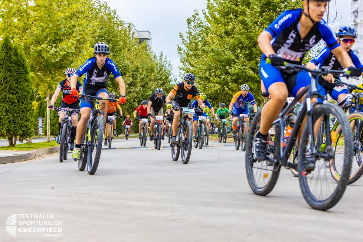 Competiție de MTB în București - Festivalul Sporturilor Greenfield Băneasa