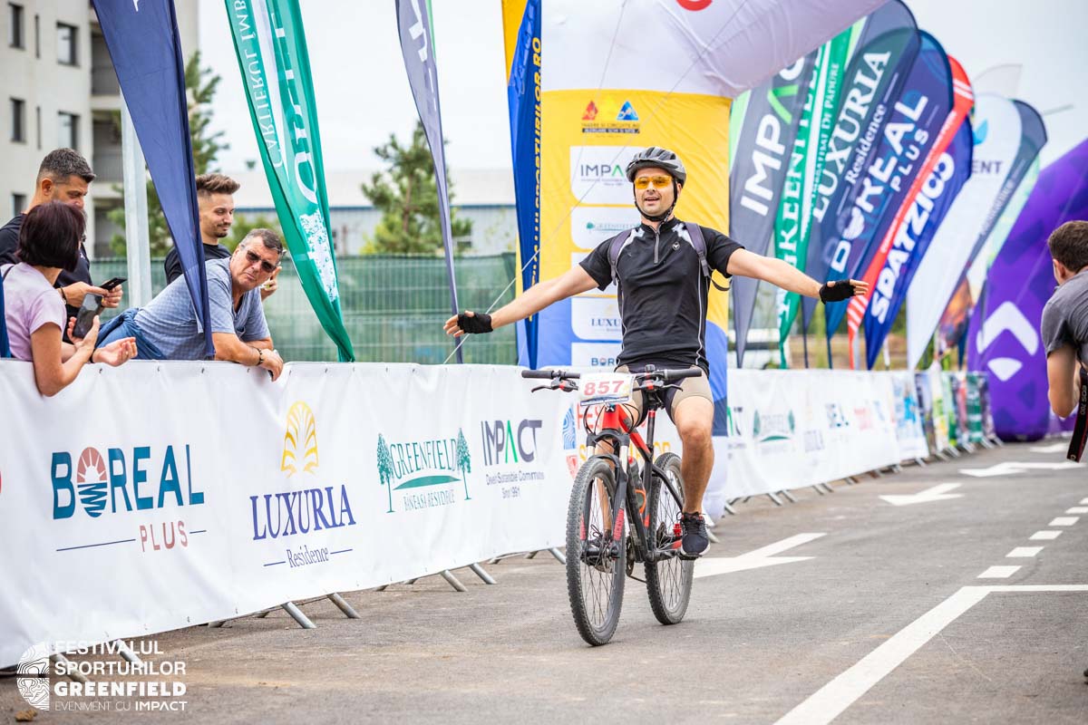 Concurs de MTB în București - Festivalul Sporturilor Greenfield Băneasa