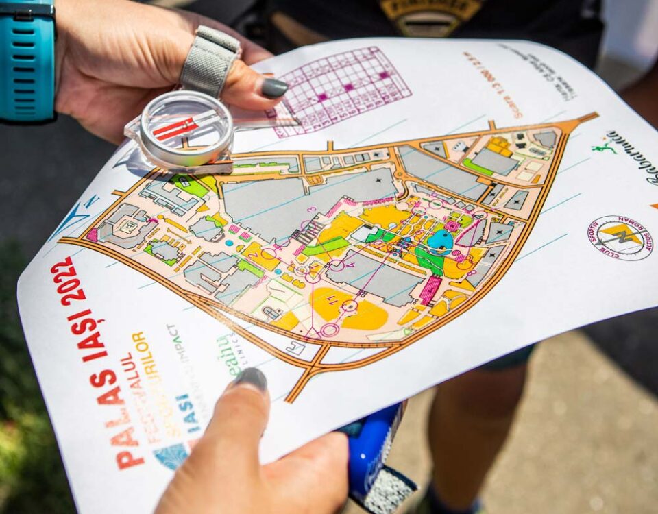ce este orientarea sportiva pe harta cu busola - festivalul sporturilor